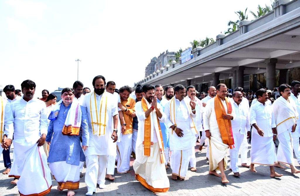 Telangana CM Revanth Reddy Drives Major Development Initiatives for Yadagirigutta Temple