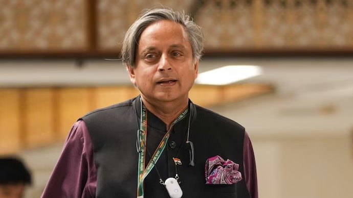 Tharoor’s Controversial Praise for Modi Sparks Congress Tensions